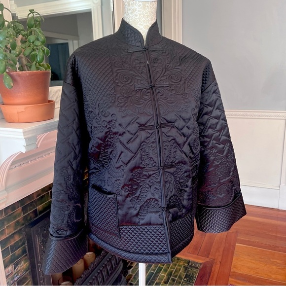 VINTAGE VICTORIA’S SECRET 100% Black Silk Asian Motif Kimono Jacket OSFM - Picture 5 of 13